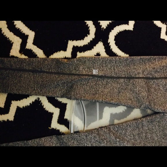 Victoria Secret VSX Sport - Picture 2 of 7